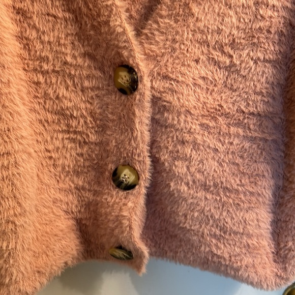 LCW CASUAL KNITWEAR LARGE PINK CARDIGAN GENTLY WORN FUZZY - Picture 2 of 6